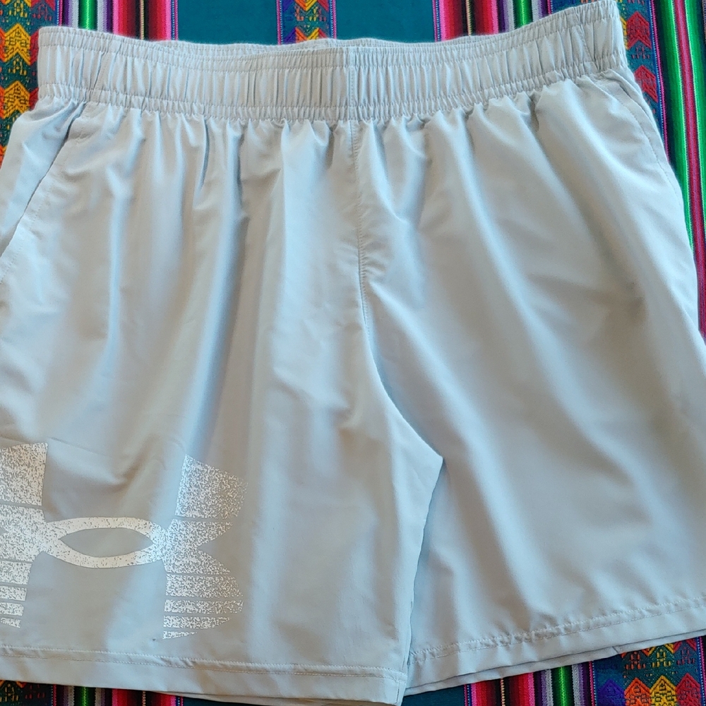 Under Armour Men's Athletic Graphic Shorts Light Grey size XL NWT - Picture 3 of 16